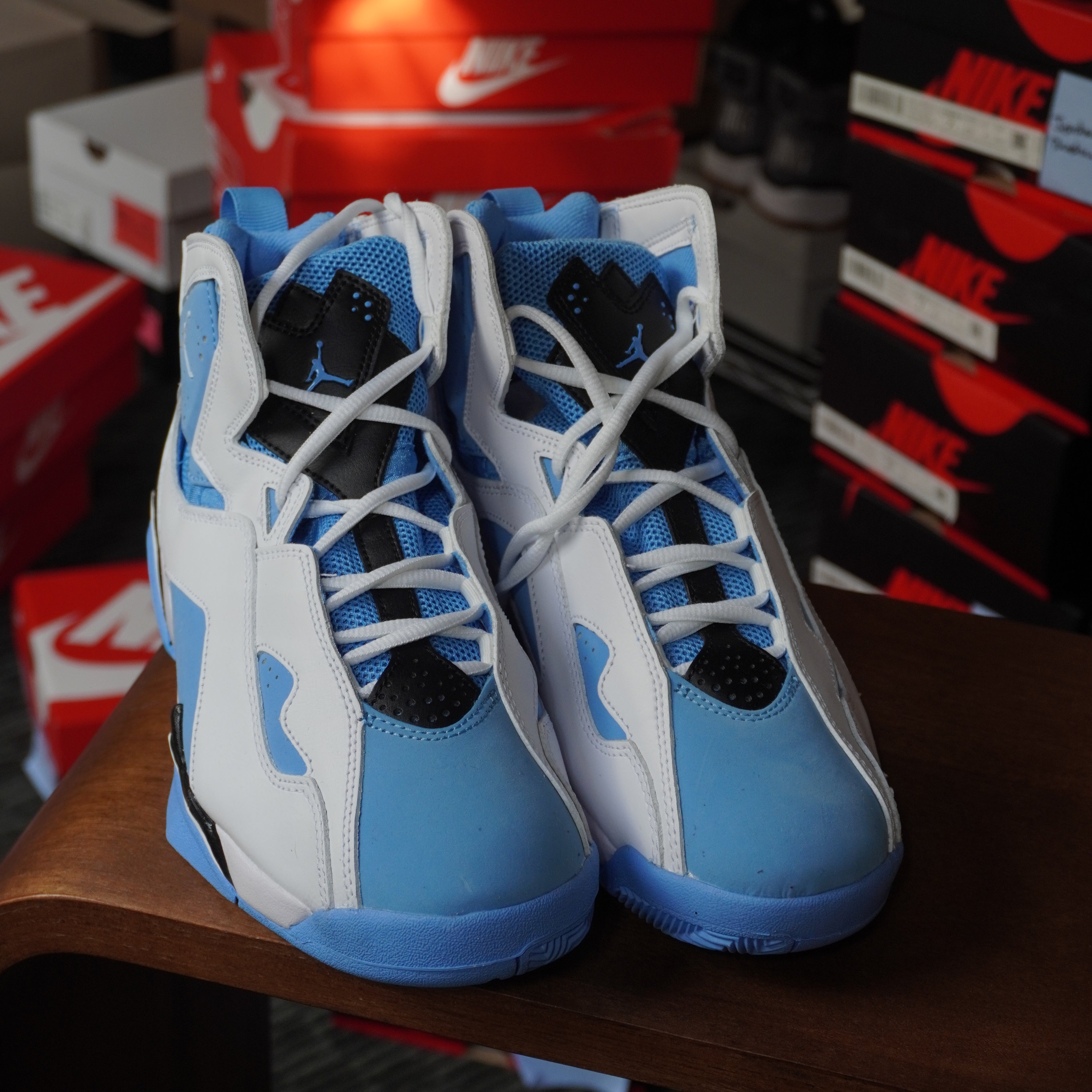 Jordan True Flight UNC