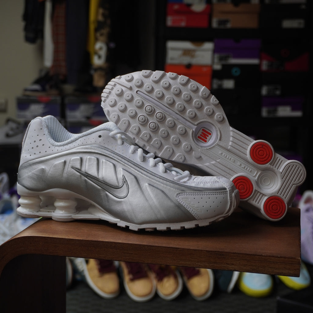 Nike Shox R4 White Metallic Silver (Women's)