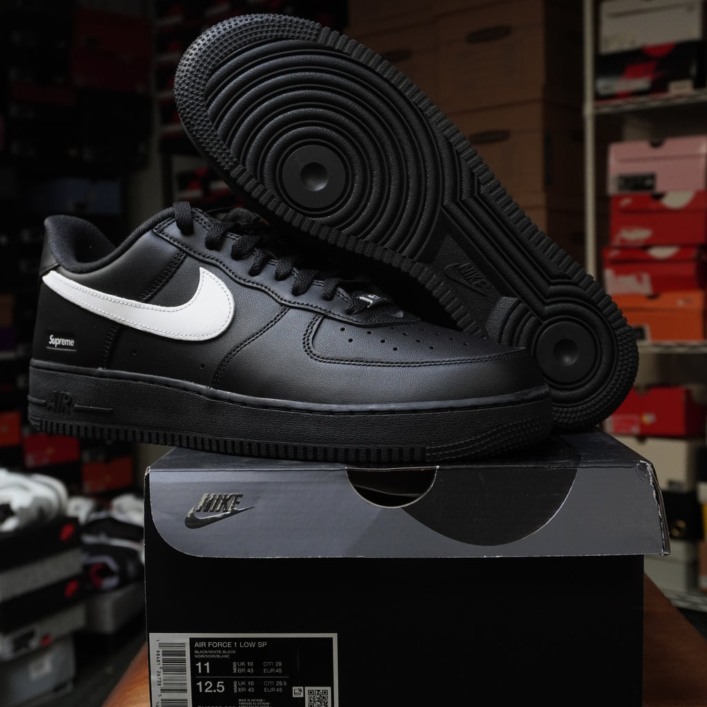 Nike Air Force 1 Low Supreme Black White