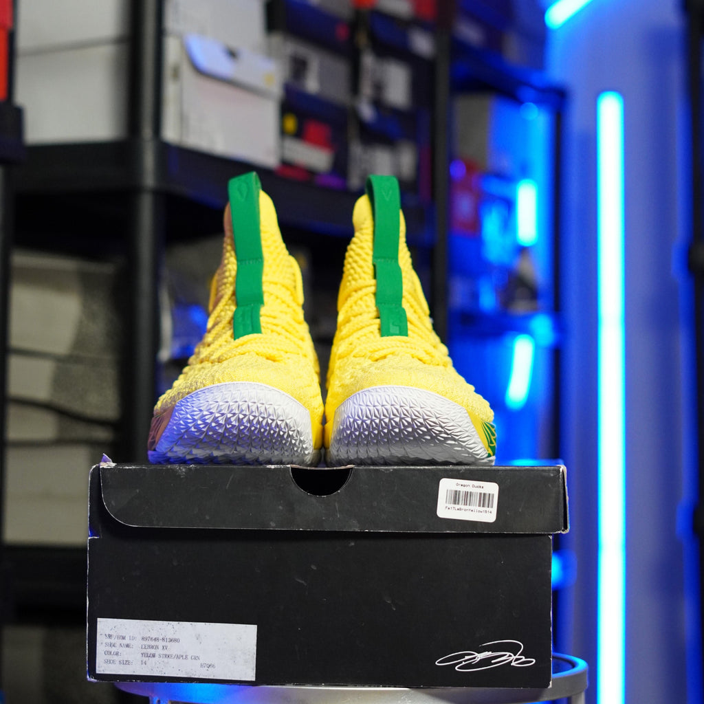 Nike Lebron 15 Oregon PE Yellow