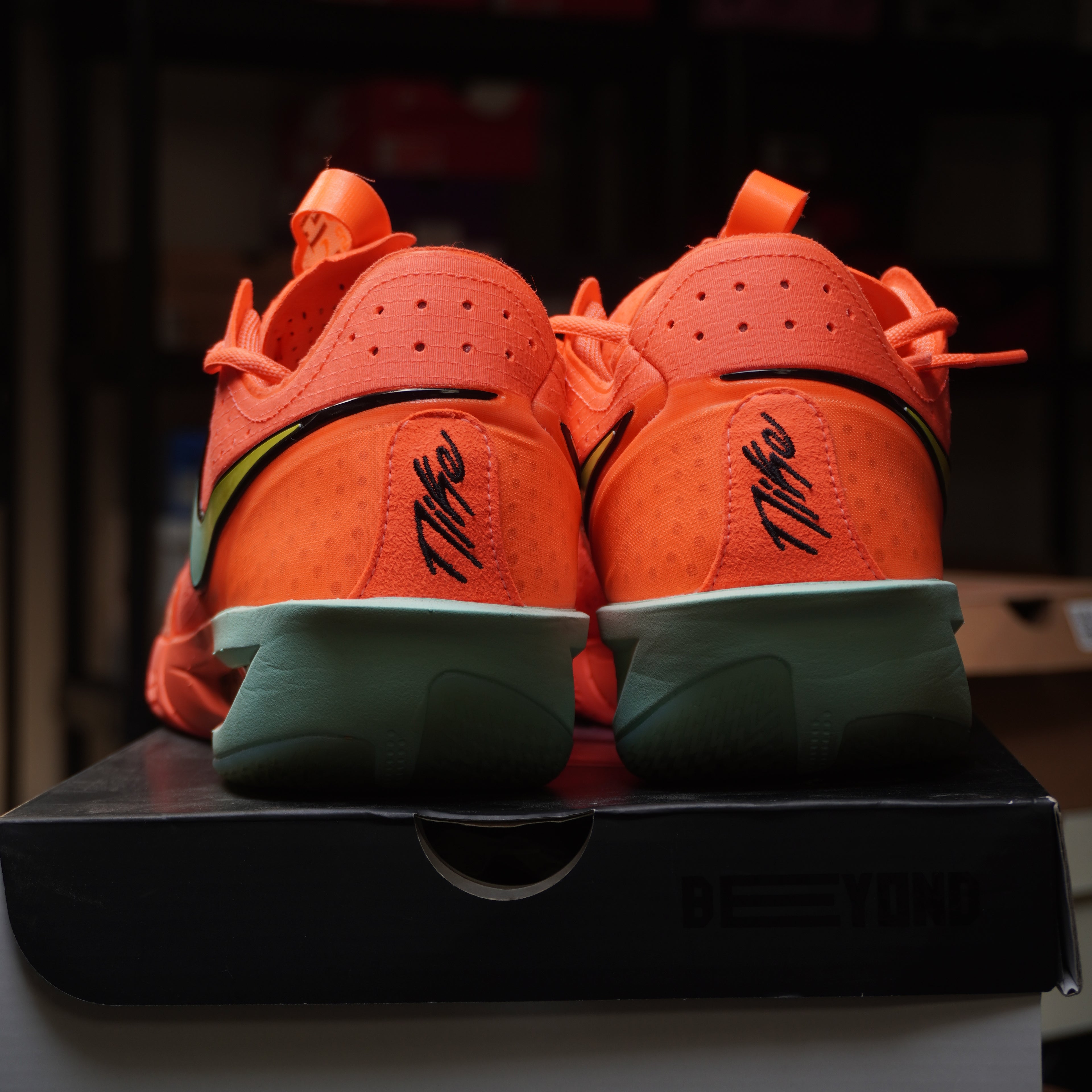 Nike GT Cut 3 Bright Mango Bleached Coral