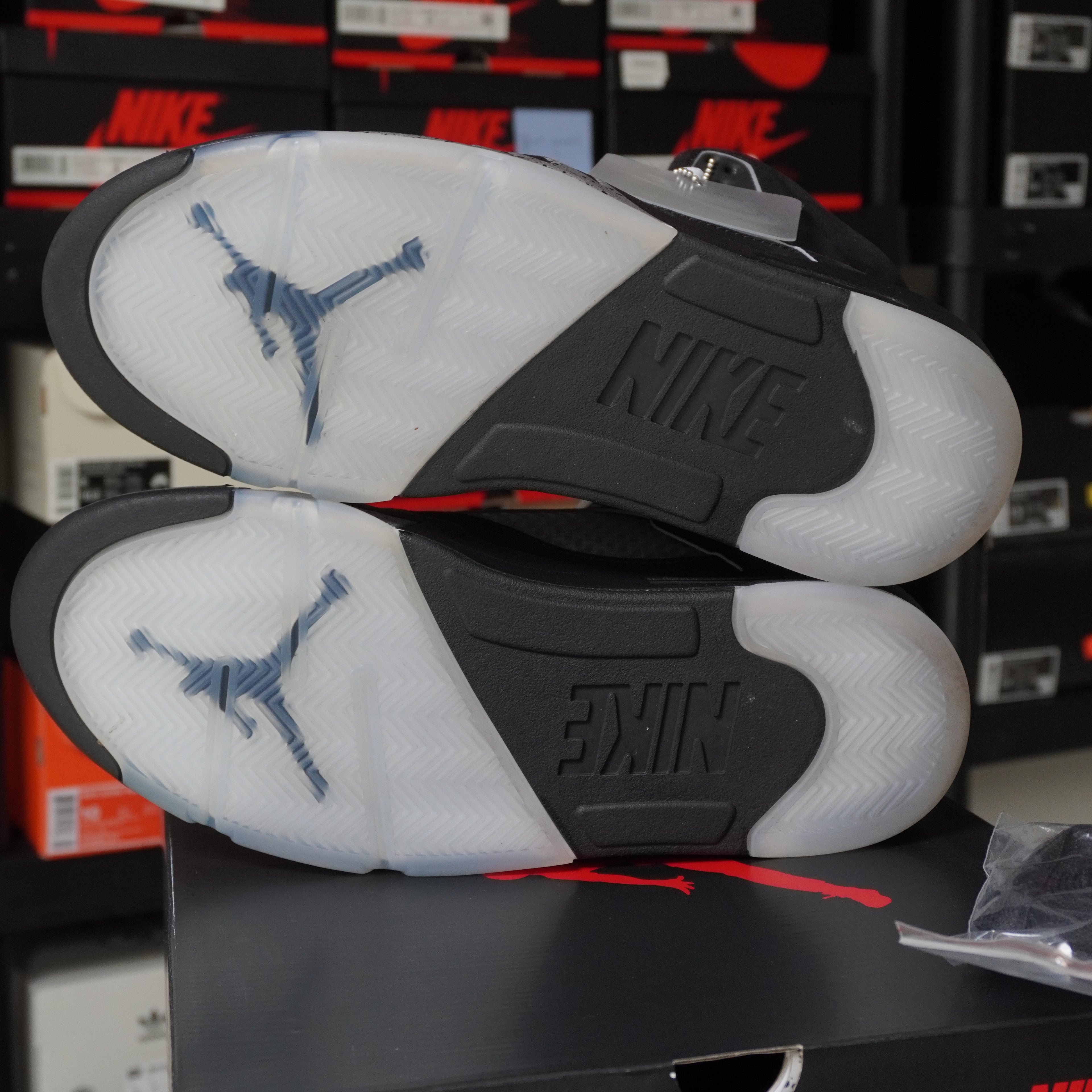 Jordan 5 Retro OG Black Metallic Reimagined