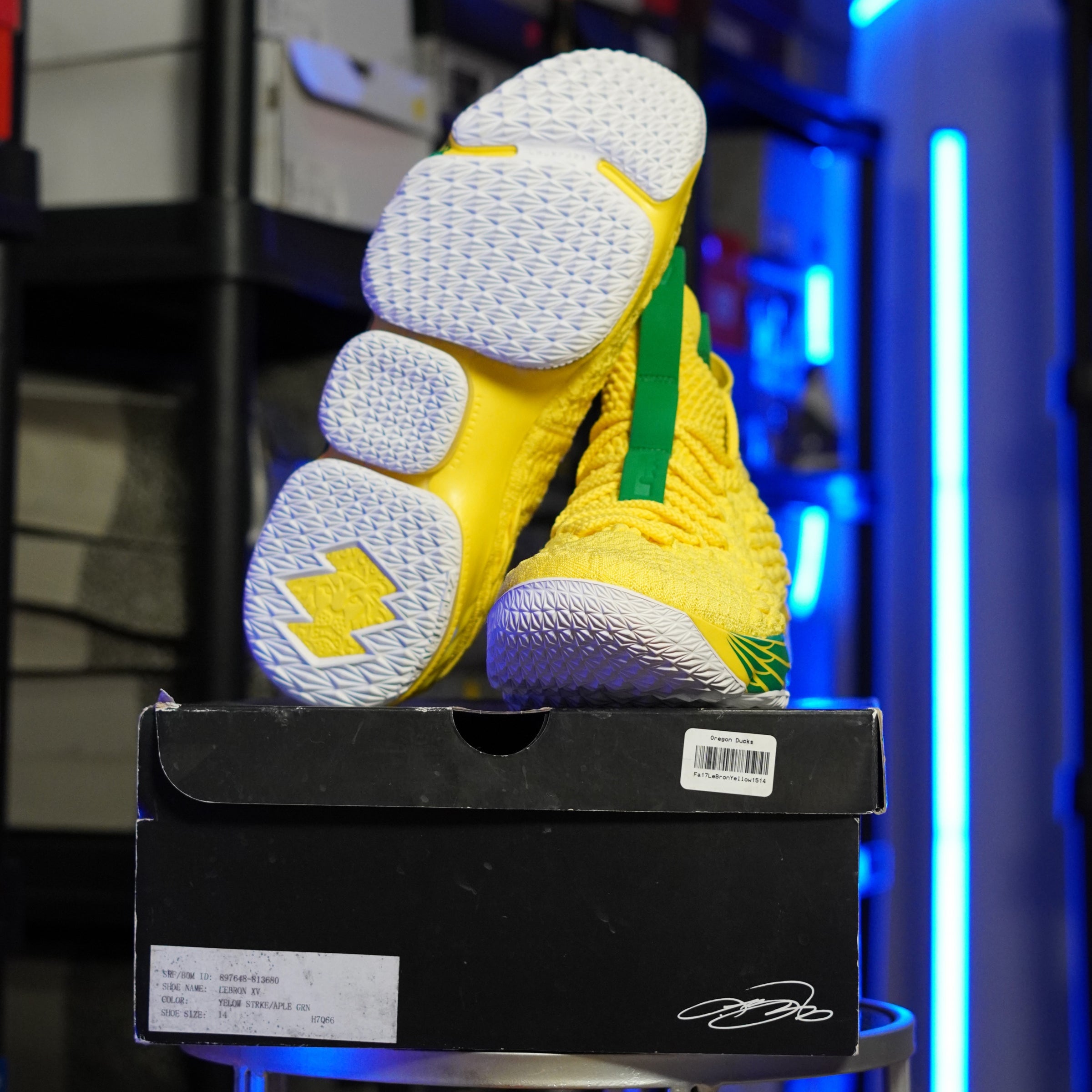Nike Lebron 15 Oregon PE Yellow
