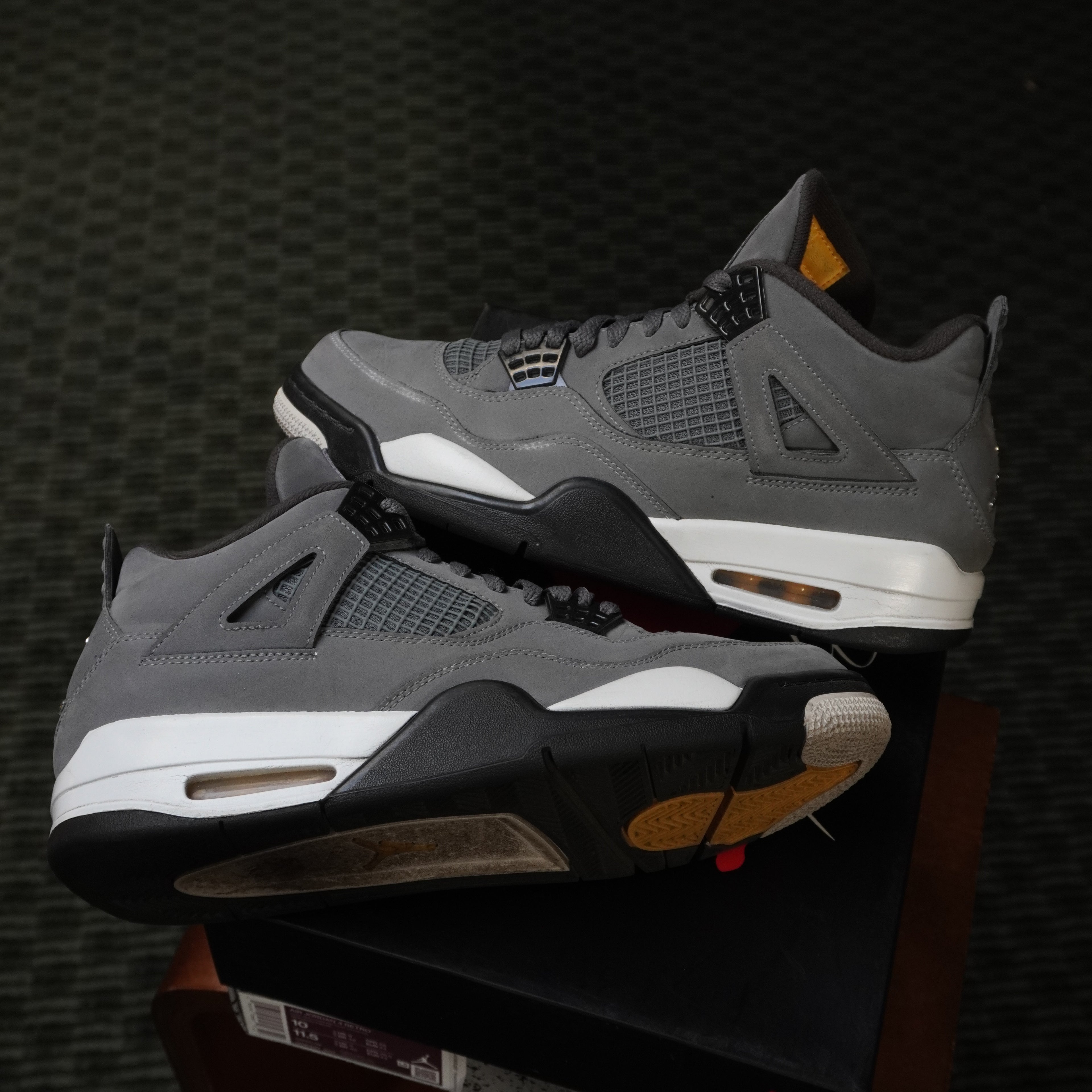 Jordan 4 Retro Cool Grey (2019)