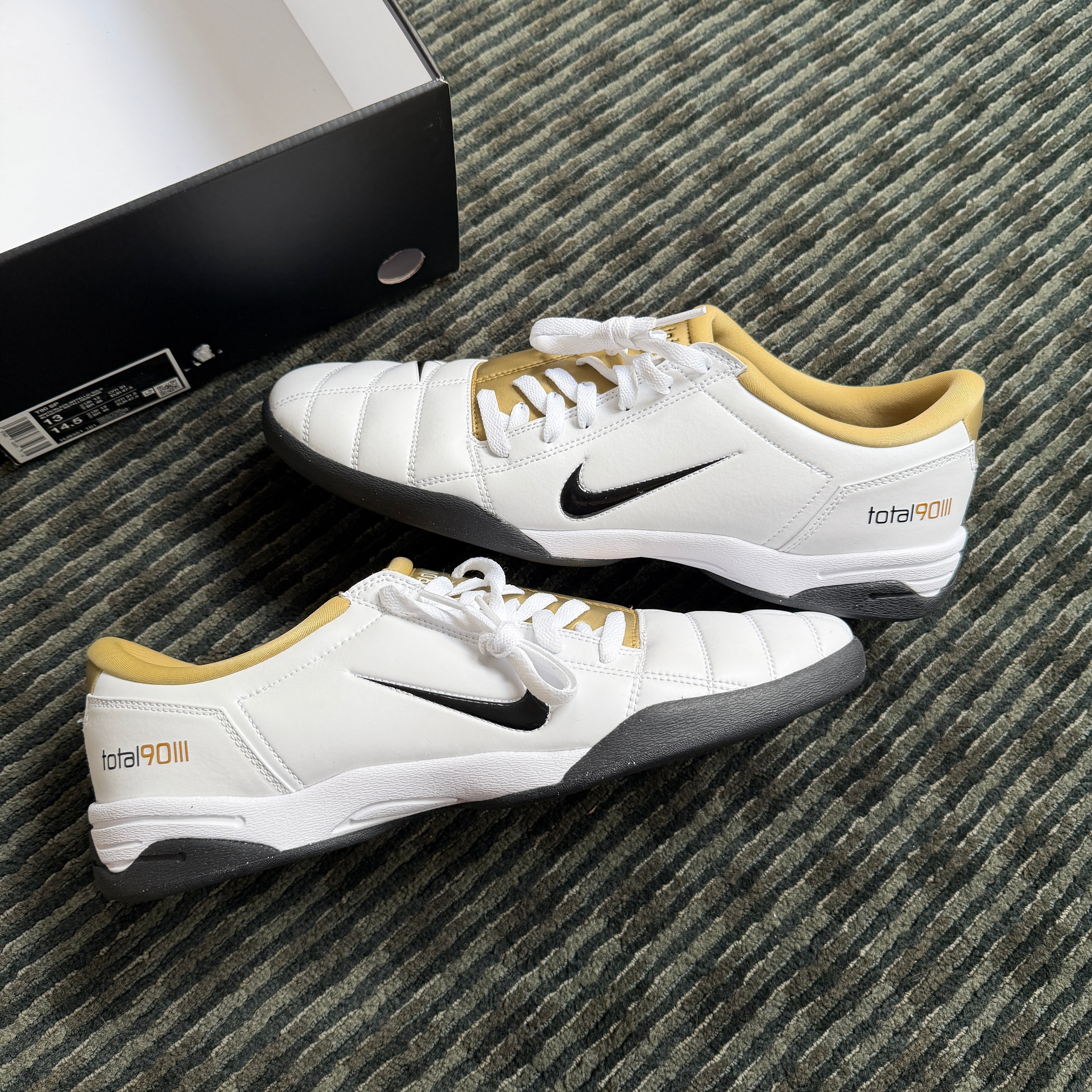 Nike Total 90 3 SP White Metallic Gold