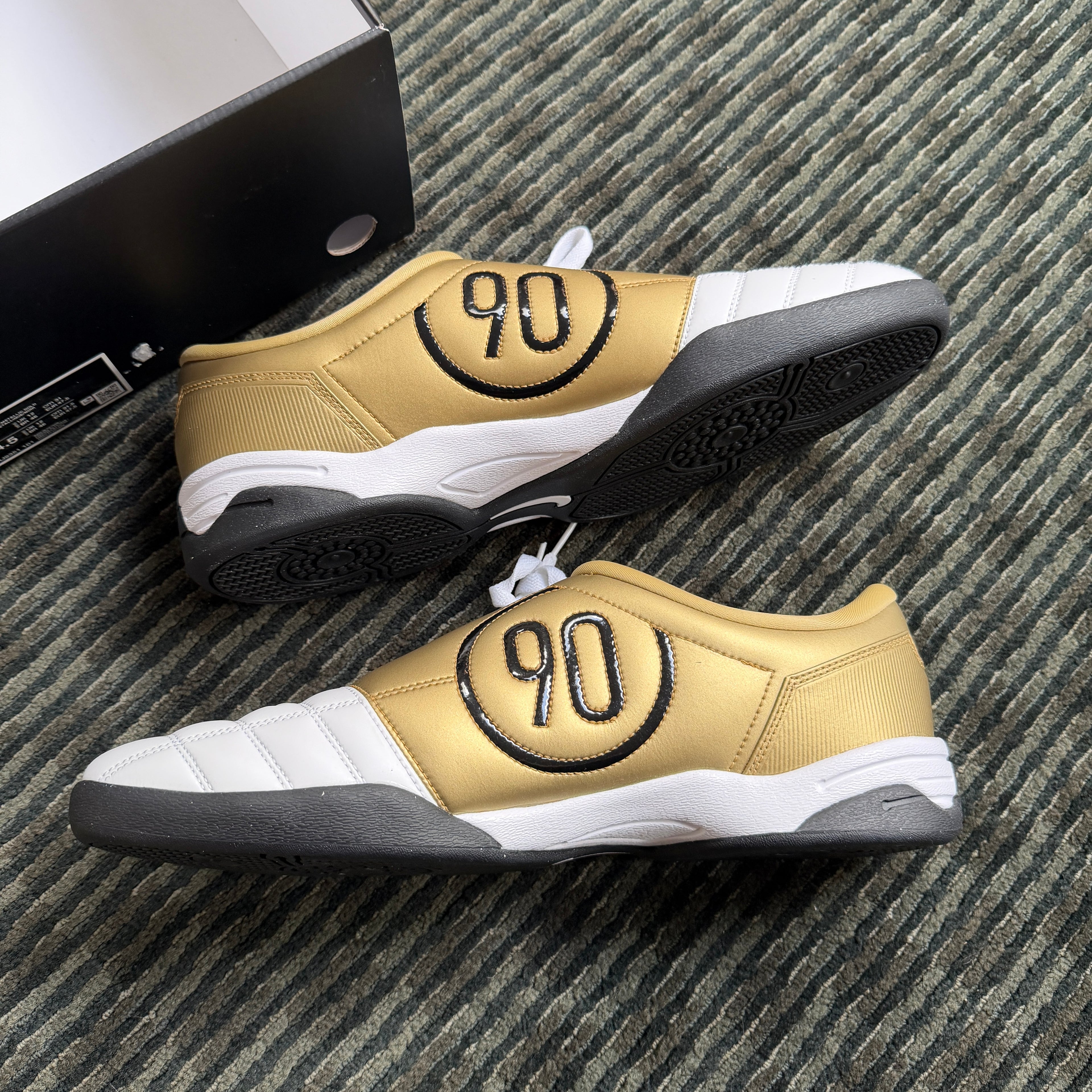 Nike Total 90 3 SP White Metallic Gold