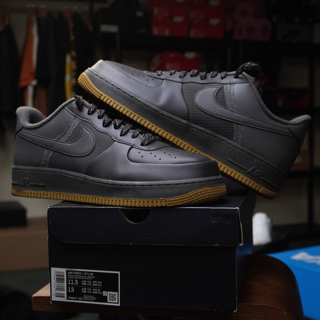 Nike Air Force 1 Low '07 LV8 Winterized Medium Ash