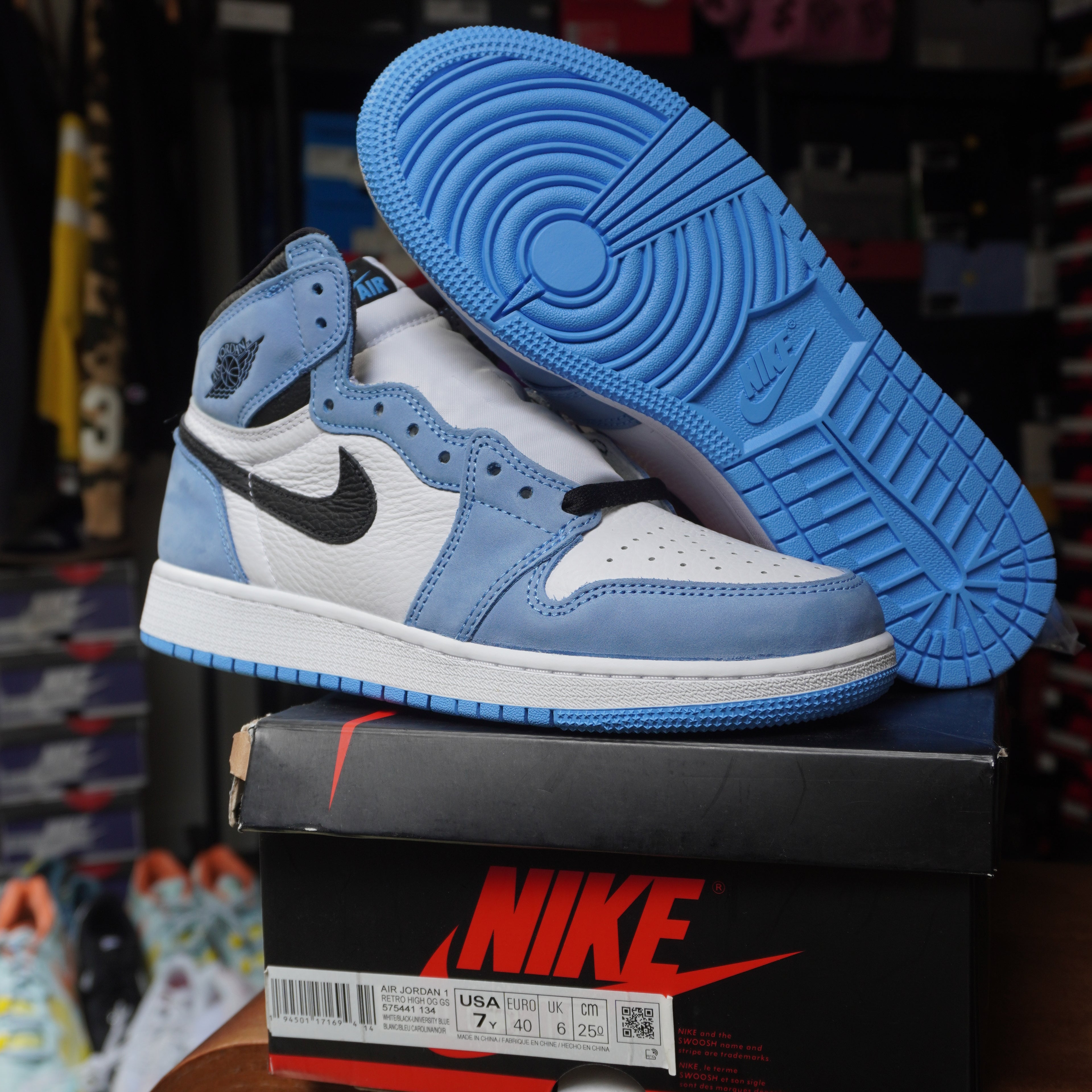 Air Jordan 1 Retro High OG University Blue (GS)