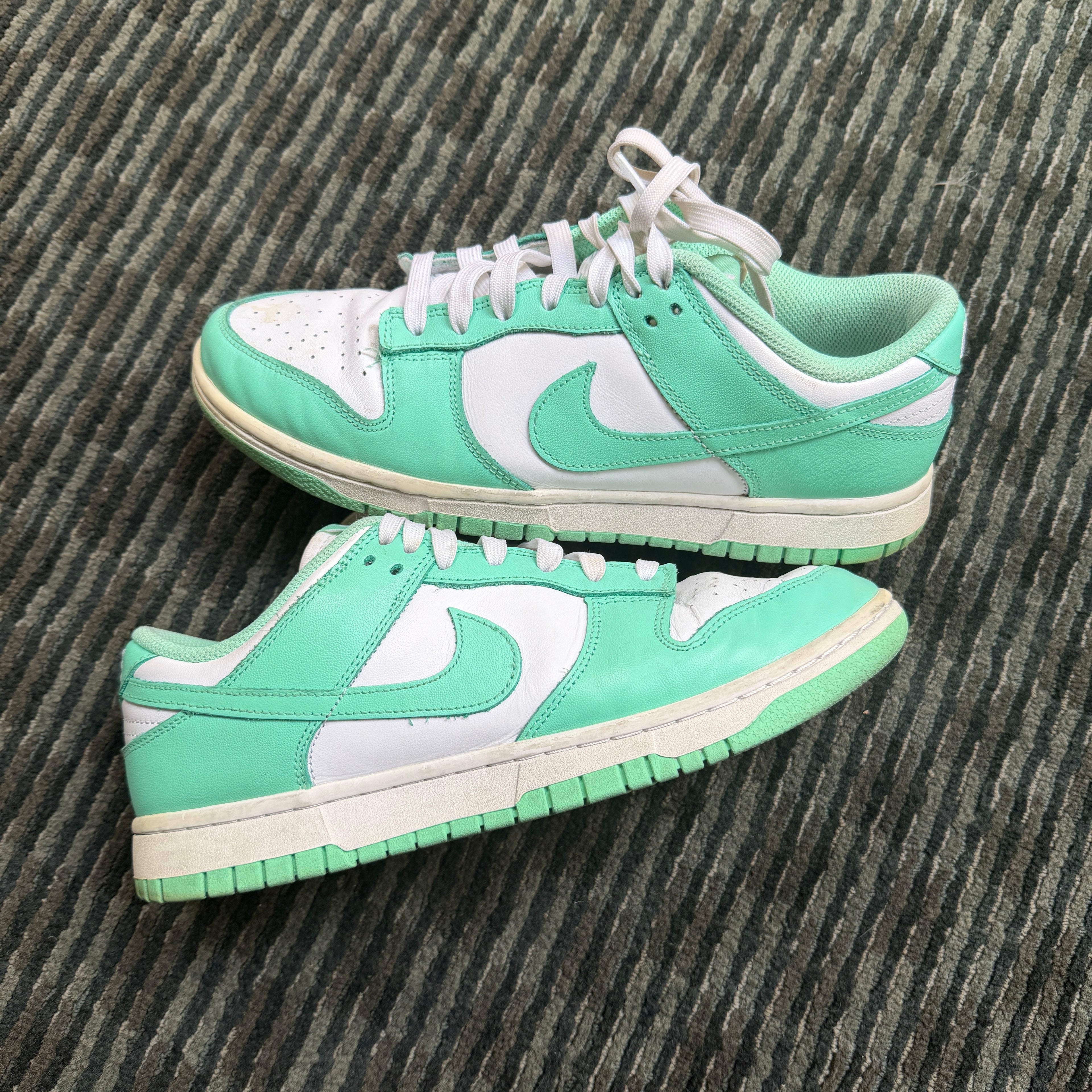 Nike Dunk Low Green Glow (Women's)