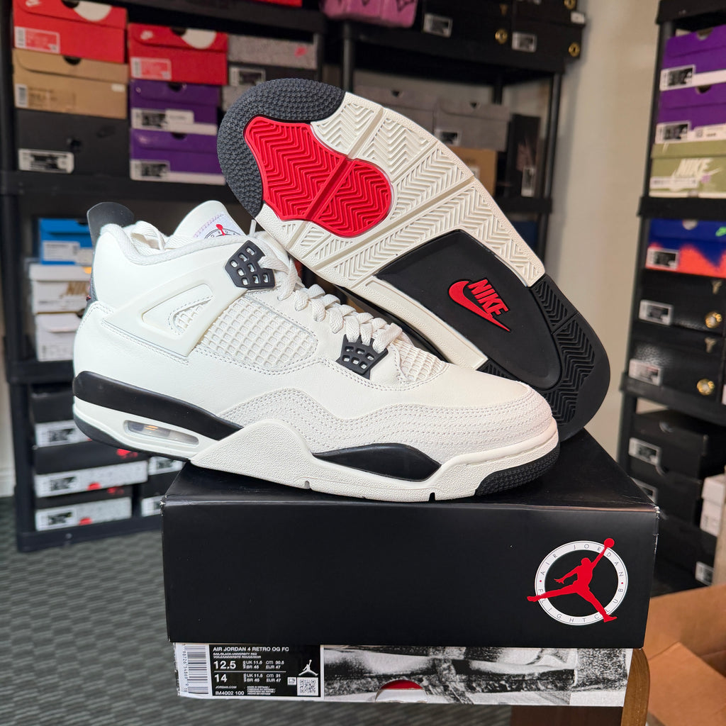 Jordan 4 Retro OG Flight Club