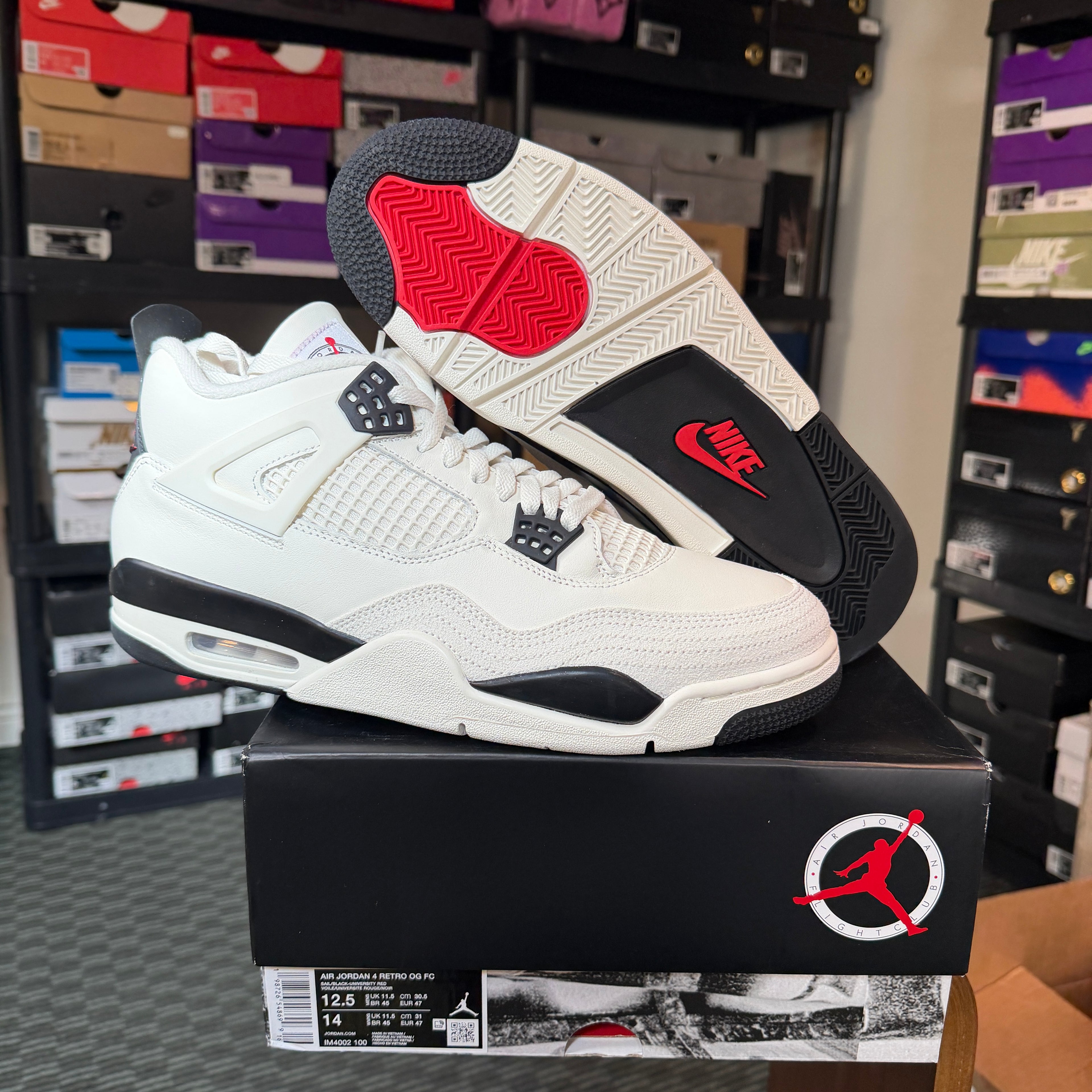 Jordan 4 Retro OG Flight Club