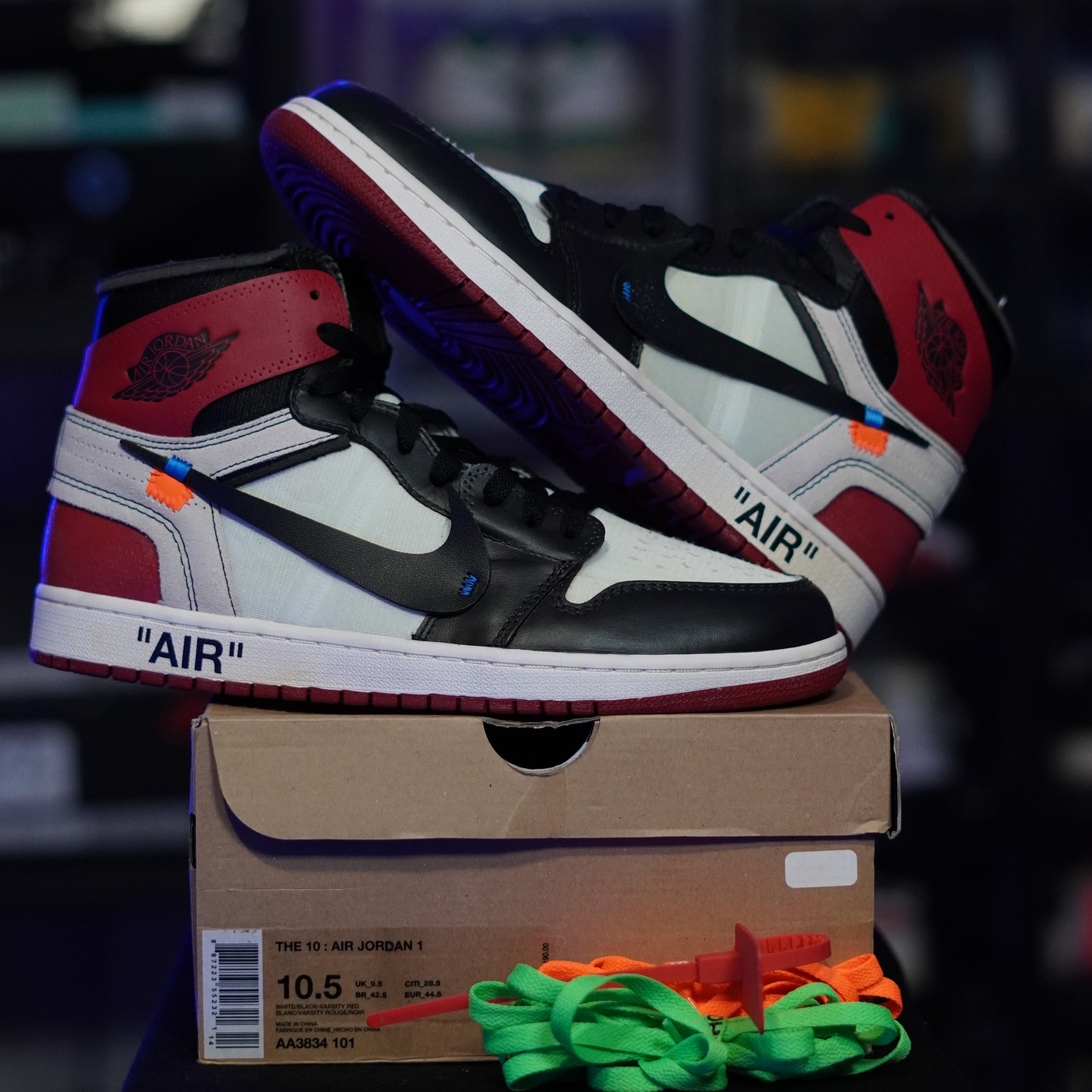 Jordan 1 Retro High Off-White Chicago