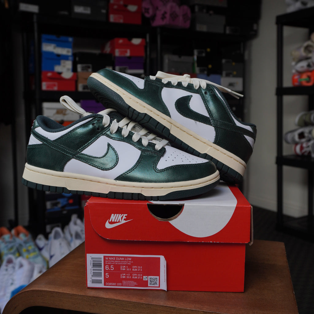 Nike Dunk Low Vintage Green (Women's)
