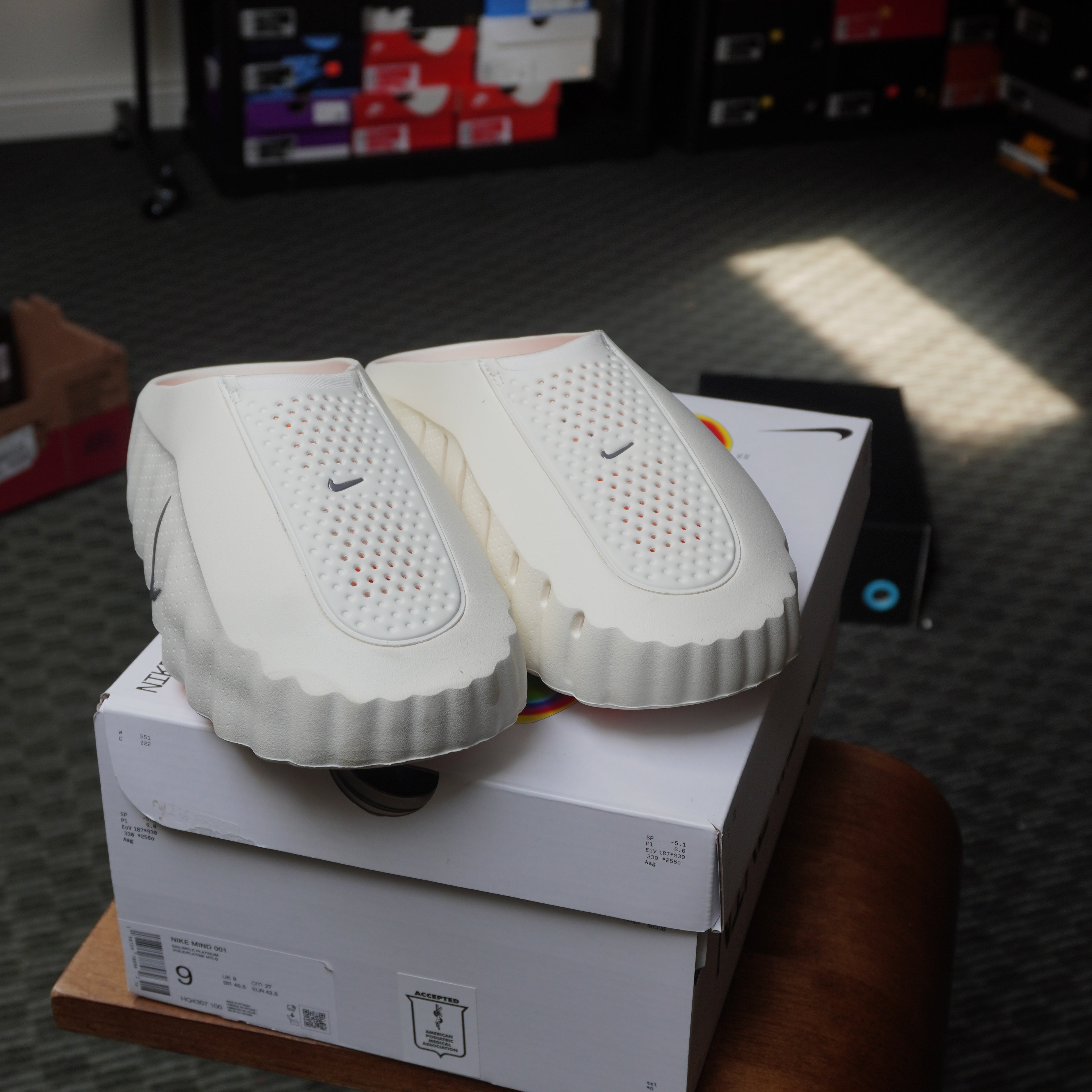 Nike Mind 001 Slide Sail