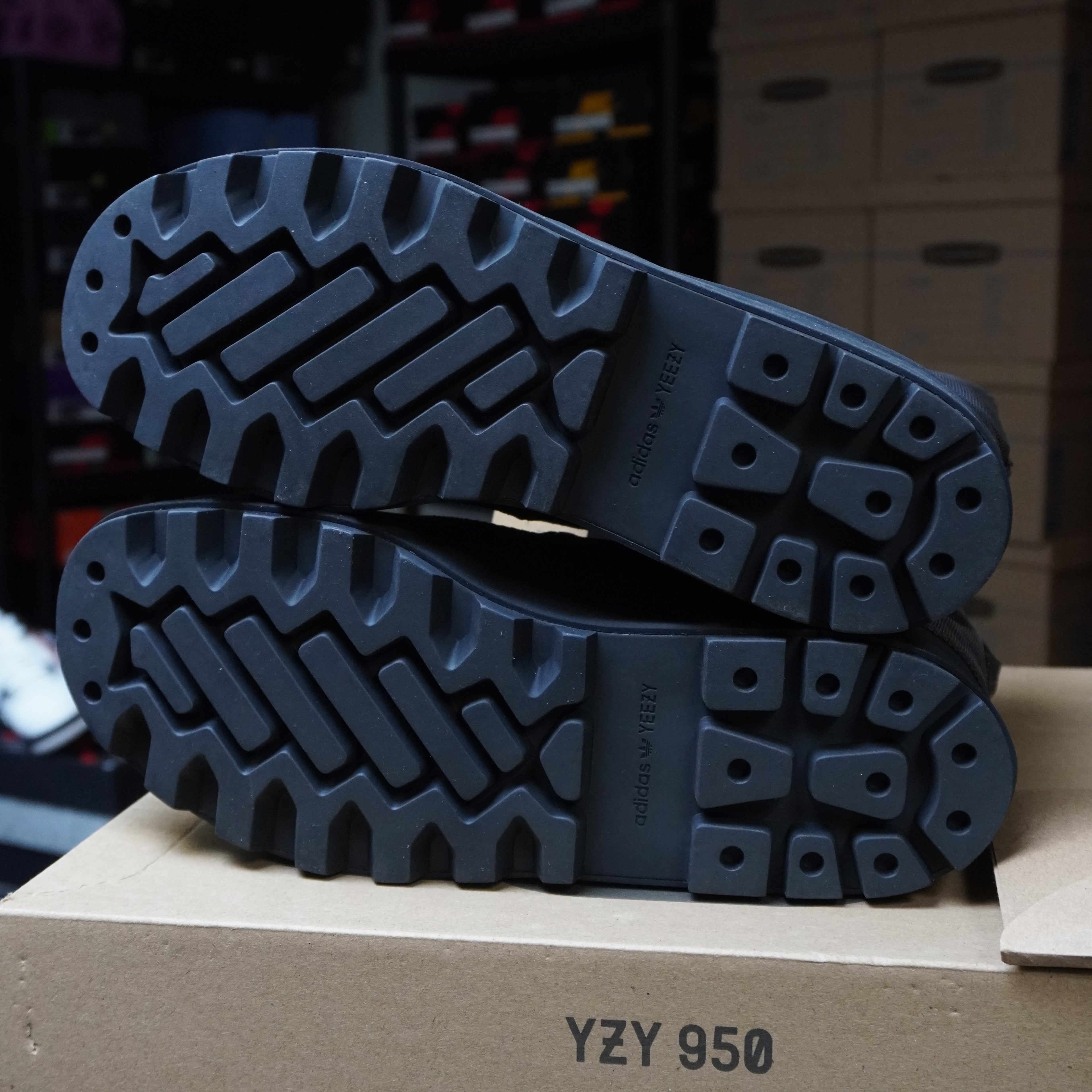 adidas Yeezy 950 Pirate Black (2023)