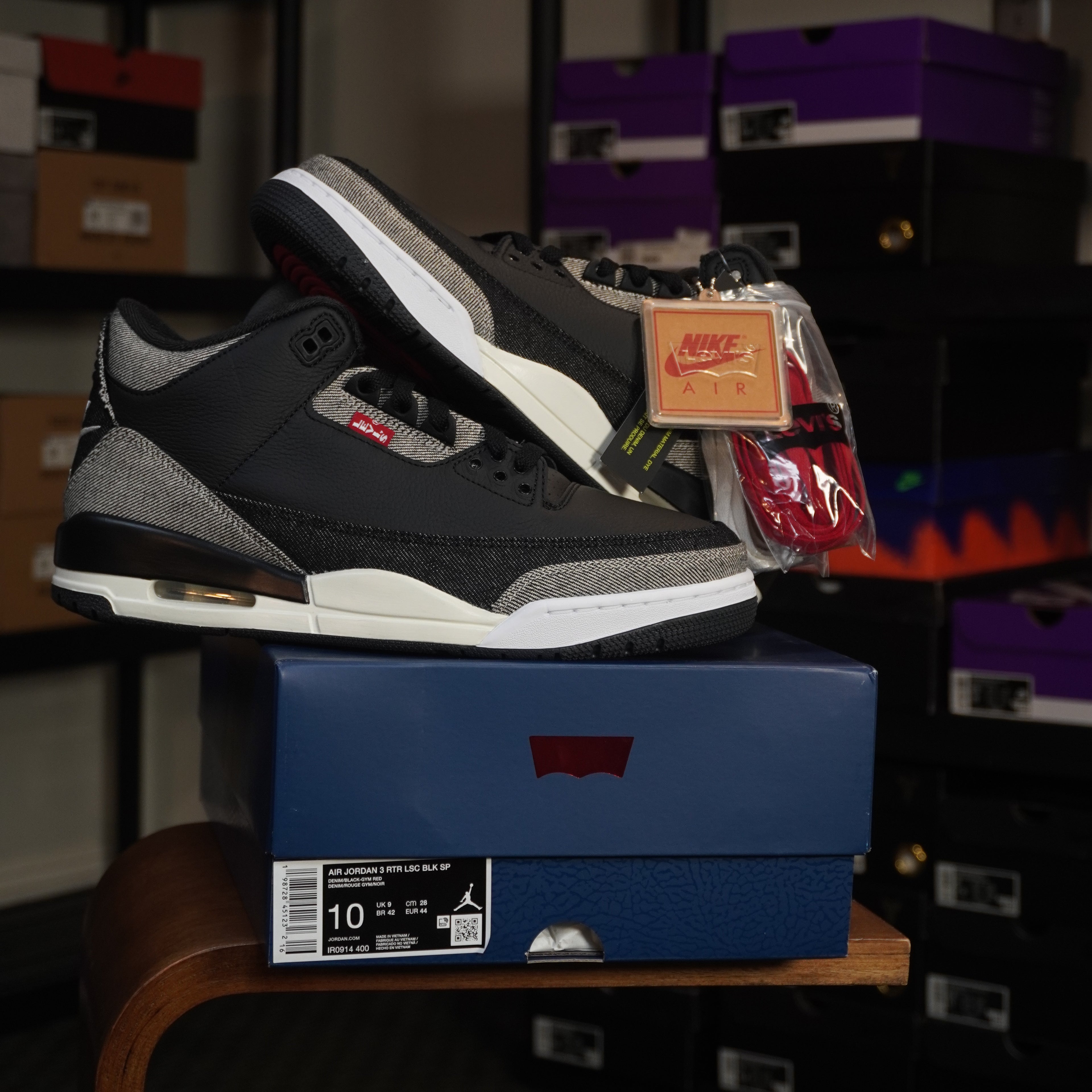 Jordan 3 Retro Levi’s Black