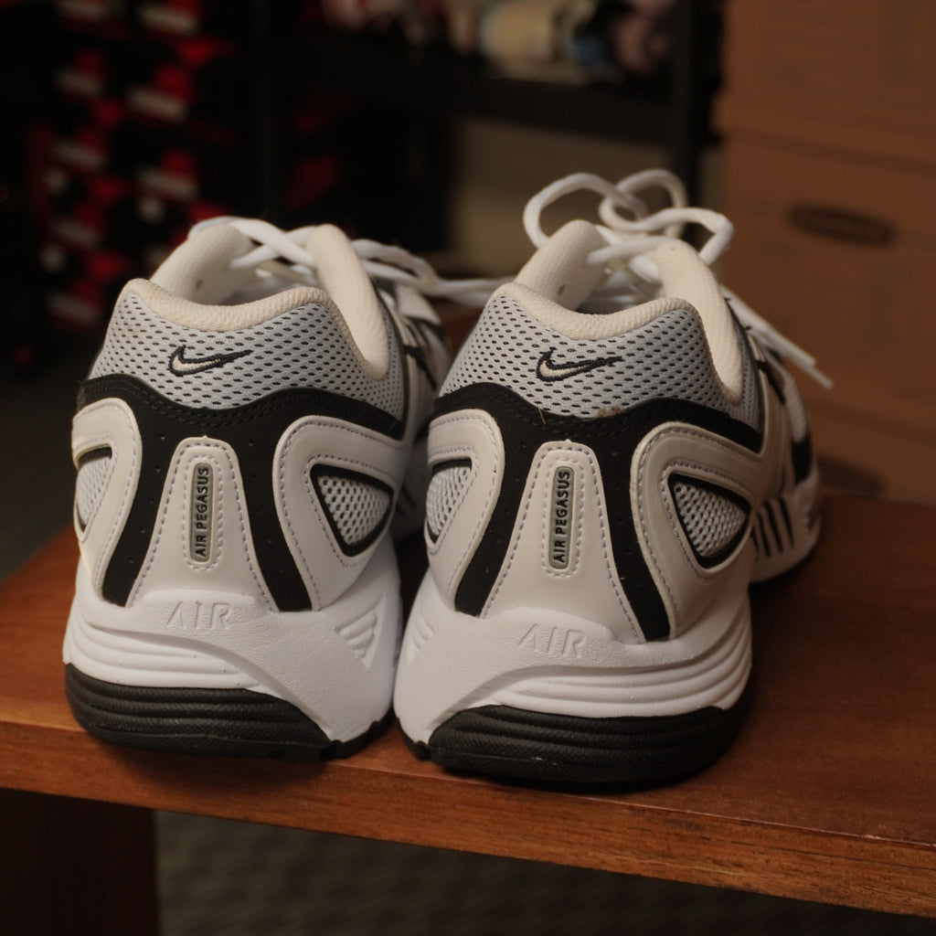 Nike Air Peg 2K5 White Black
